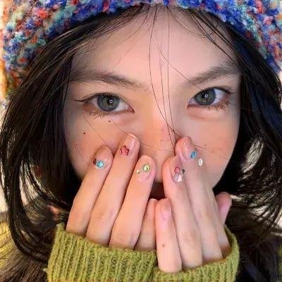 闺房淫娃